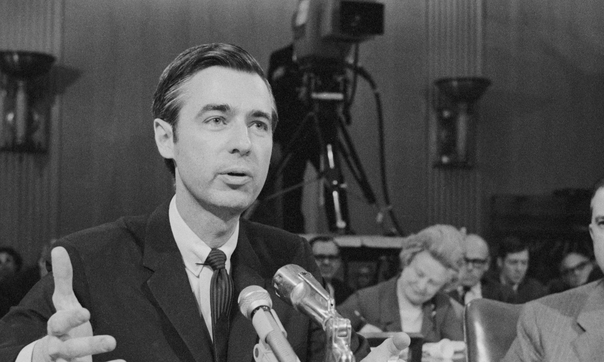 what-mr-rogers-can-teach-us-about-public-speaking